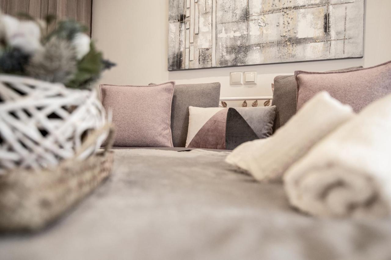 'The Ivory' House Project In Athens Apartment Bagian luar foto