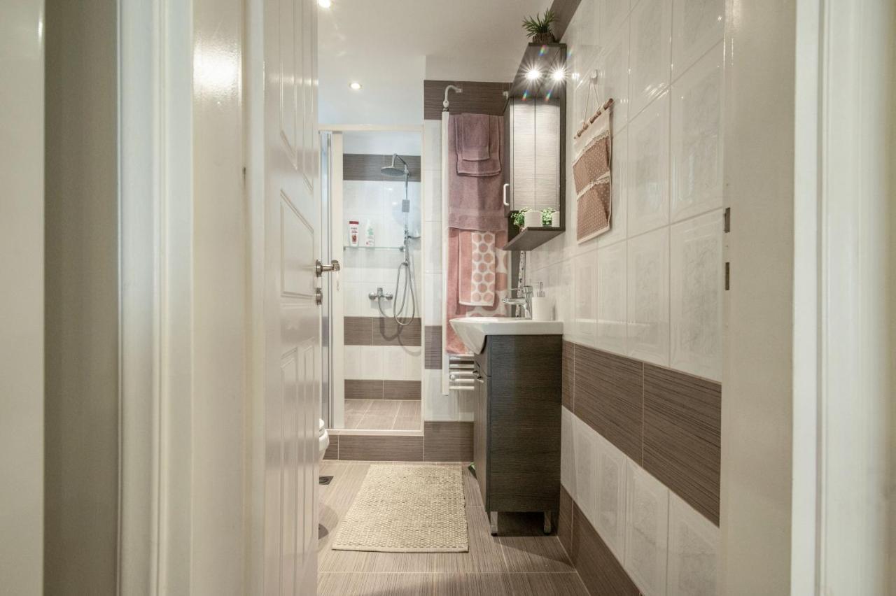 'The Ivory' House Project In Athens Apartment Bagian luar foto
